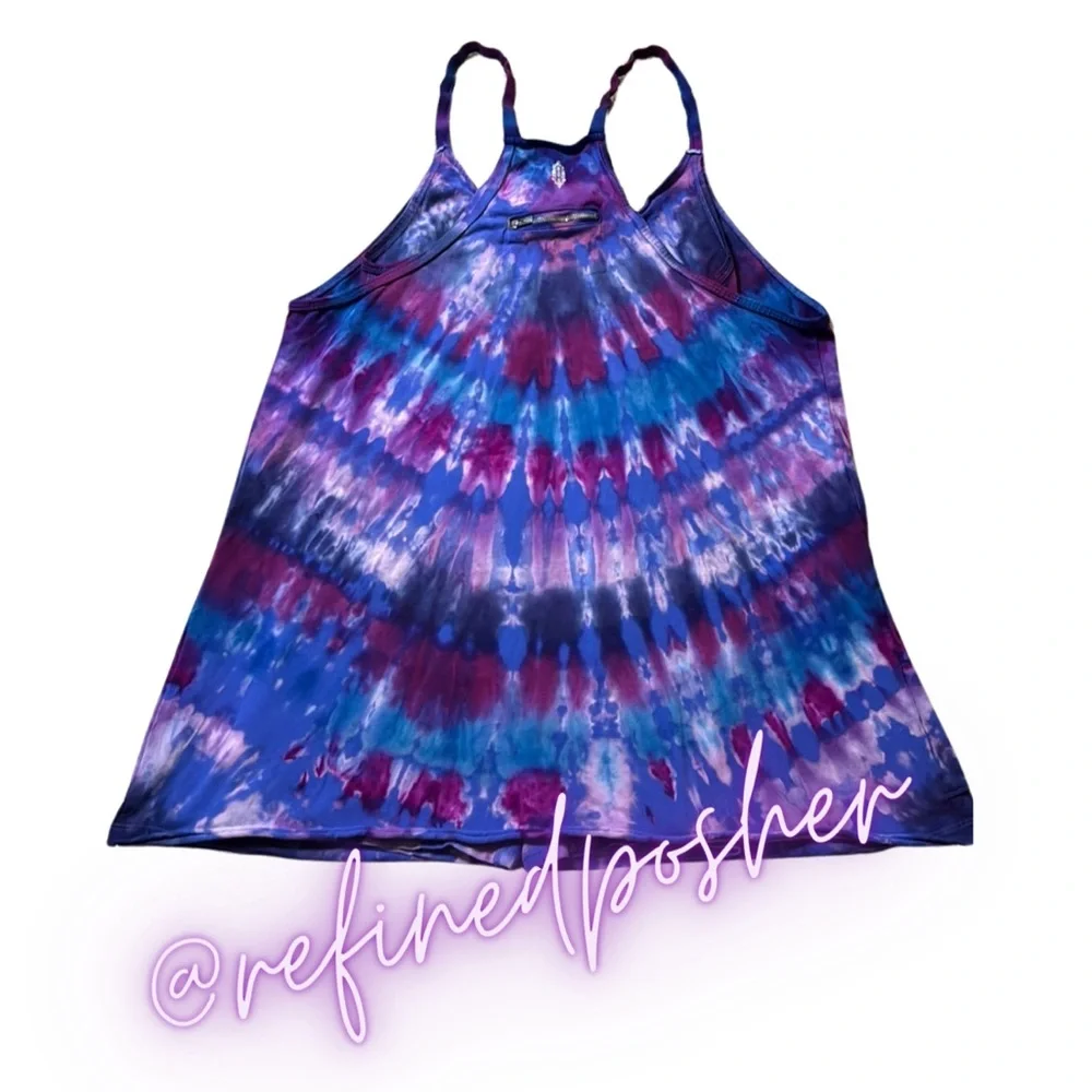 Free People Movement Hot Shot Mini Size Medium NEW Blue Tie Dye - Picture 4 of 6